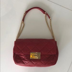 Red MICHAEL KORS cross body QUILTED